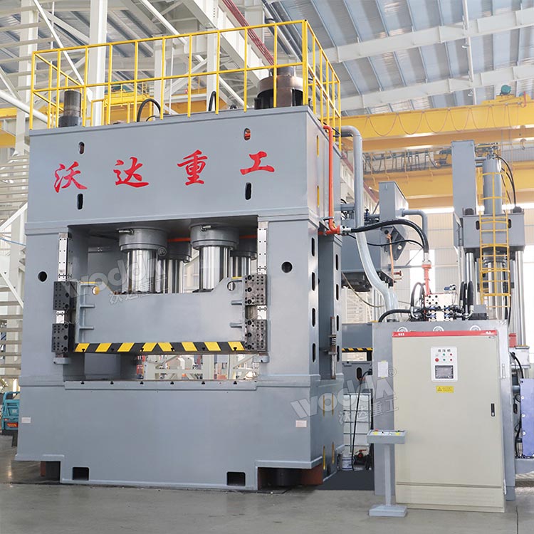 2000噸框架式液壓機.jpg